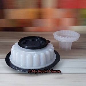 Tupperware Jel-ring Jello Gelating Mold 2.5 Cup New